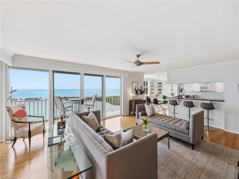 Pelican Bay Naples Real Estate