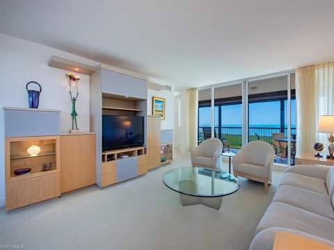 Pelican Bay Naples Real Estate