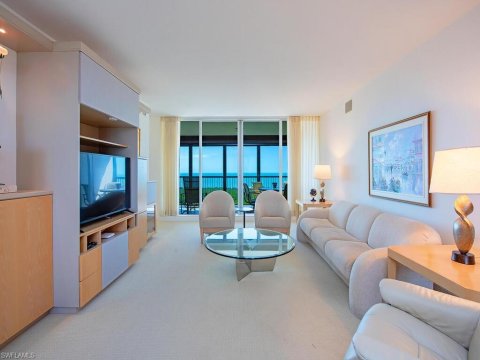 Pelican Bay Naples Real Estate