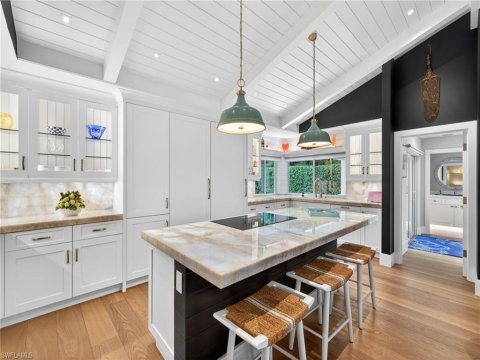 Pelican Bay Naples Real Estate