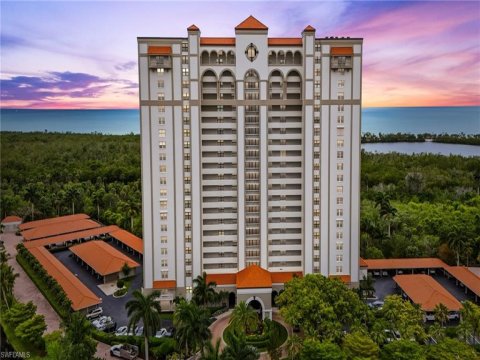 Pelican Bay Naples Real Estate
