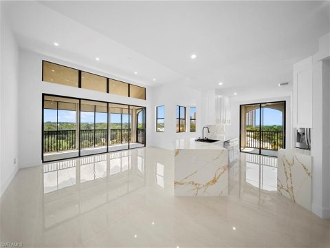 Pelican Bay Naples Real Estate
