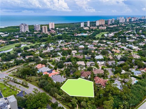 Pelican Bay Naples Real Estate