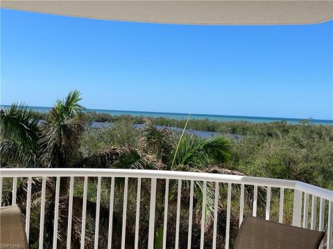 Pelican Bay Real Estate