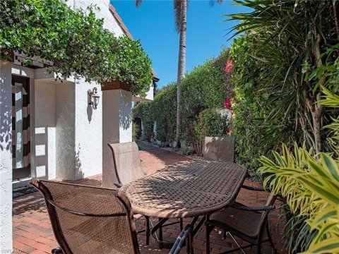 Pelican Bay Real Estate