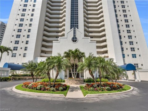 Pelican Bay Real Estate