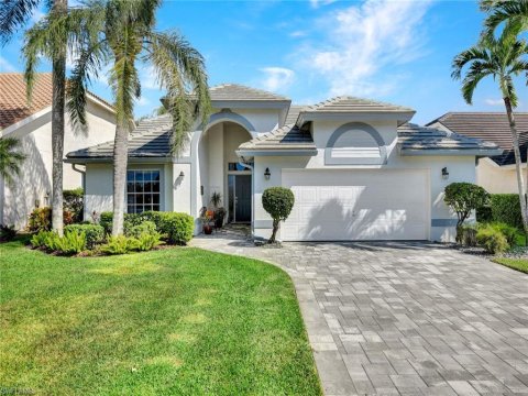 Pelican Landing Real Estate