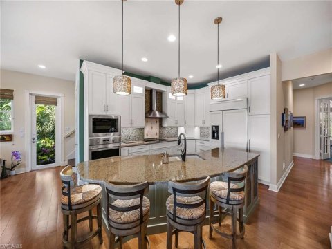 Pelican Landing Real Estate