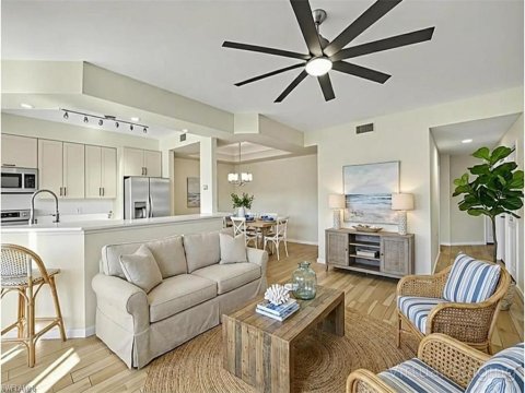 Pelican Marsh Naples Florida Condos for Sale