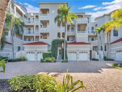 Pelican Marsh Naples Florida Condos for Sale