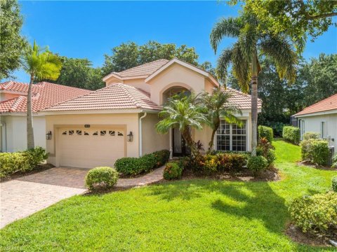 Pelican Marsh Naples Florida Homes for Sale