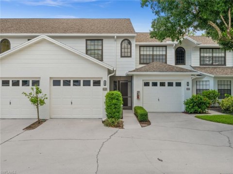 Pelican Ridge Naples Florida Real Estate