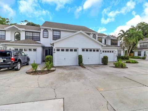 Pelican Ridge Naples Florida Real Estate