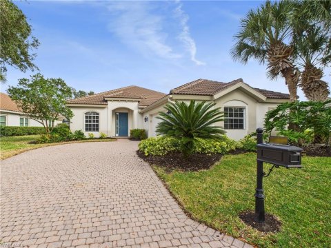Pelican Sound Estero Florida Real Estate