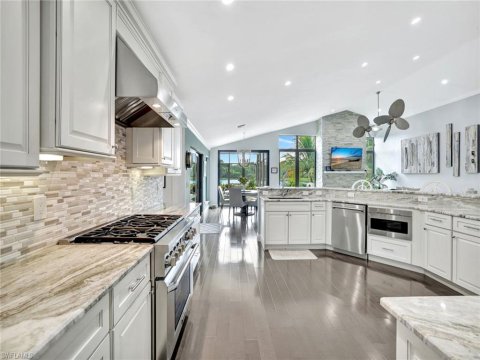 Pine Ridge Naples Real Estate