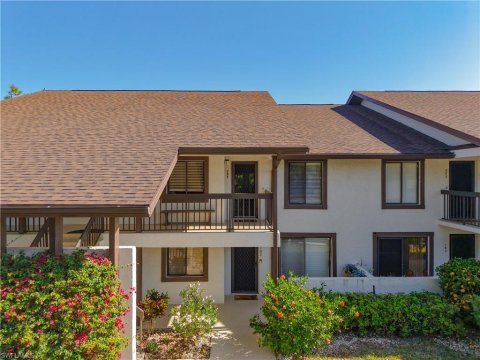 Pinewoods Naples Florida Condos for Sale