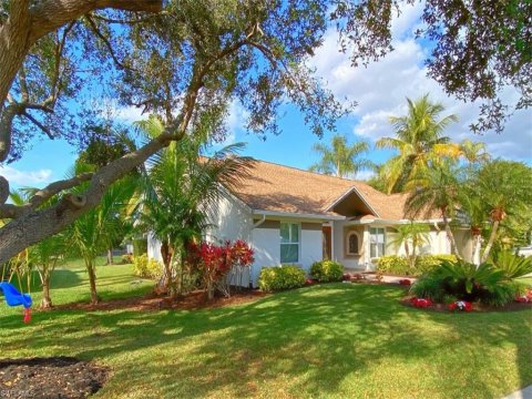 Pinewoods Naples Florida Homes for Sale