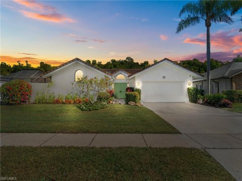 Pinewoods Naples Florida Homes for Sale