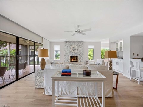 Pinewoods Naples Florida Real Estate