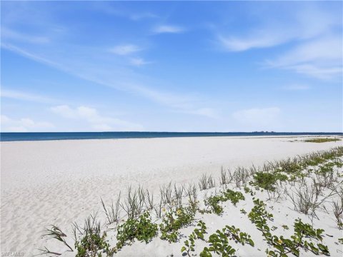 Pink Shell Vacation Villas Fort Myers Beach Real Estate