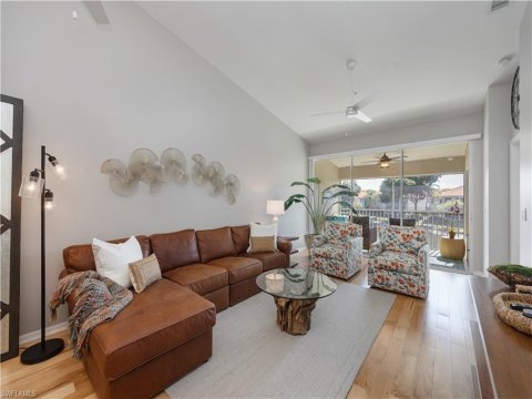 Pipers Grove Naples Florida Condos for Sale