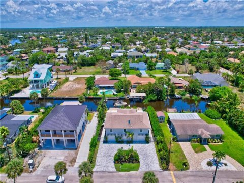 Pirates Cove Bonita Springs Real Estate