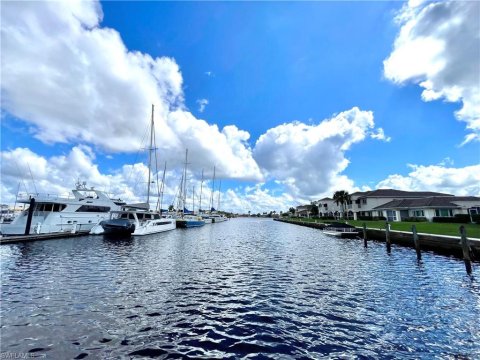 Port Of The Islands Naples Florida Condos for Sale