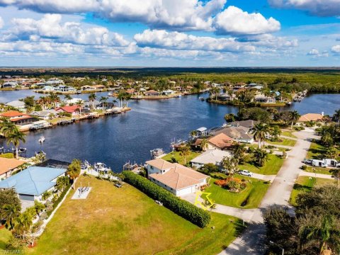 Port Of The Islands Real Estate