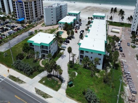 Privateer Of Ft Myers Beach Fort Myers Beach Florida Real Estate