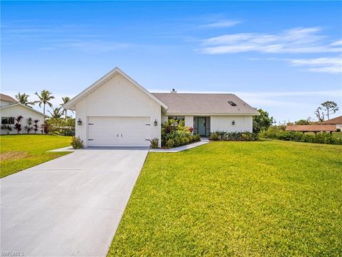 Quarterdeck Cove Estero Real Estate