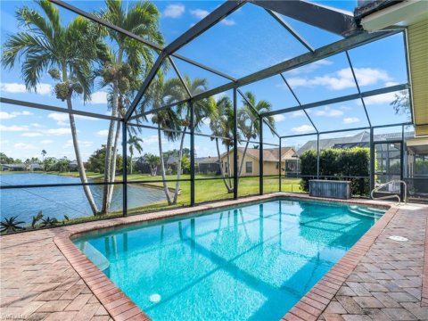 Regent Park Naples Florida Real Estate
