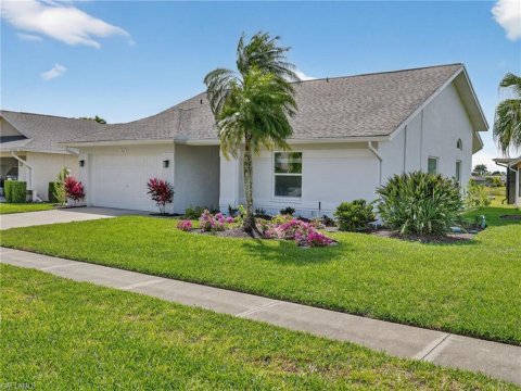 Regent Park Naples Florida Real Estate
