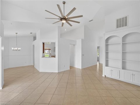 Regent Park Naples Florida Real Estate