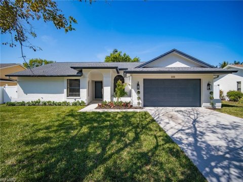 Regent Park Naples Real Estate