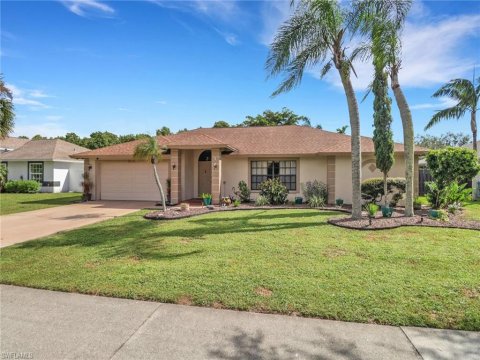 River Reach Naples Florida Homes for Sale