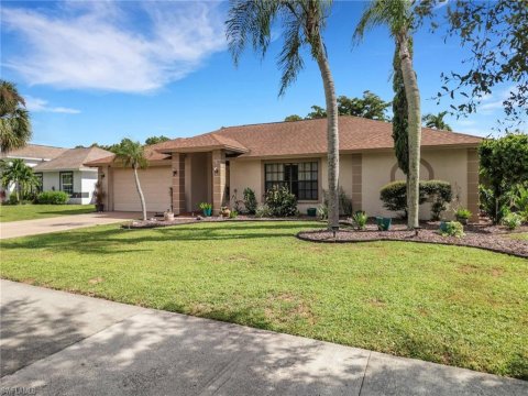 River Reach Naples Florida Homes for Sale