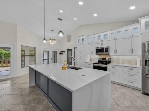 River Reach Naples Real Estate