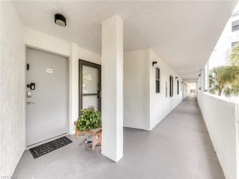 Riverside Club Marco Island Real Estate