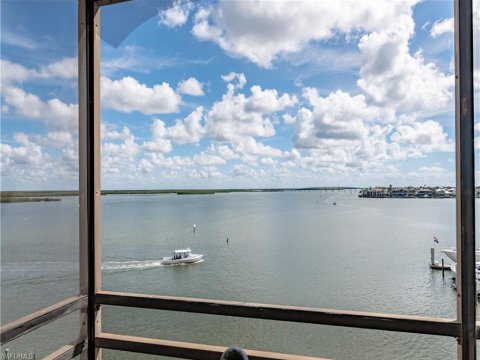 Riverside Club Marco Island Real Estate