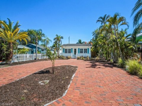 Rosemary Heights Naples Florida Homes for Sale