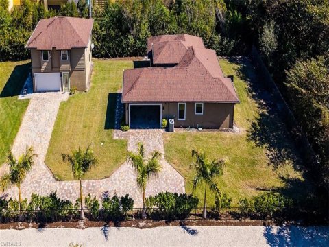 Rosemary Heights Naples Real Estate