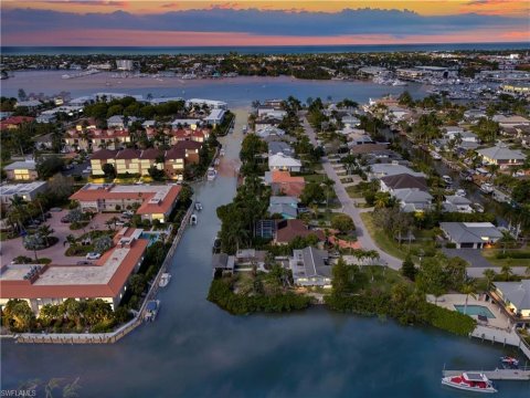 Royal Harbor Naples Florida Homes