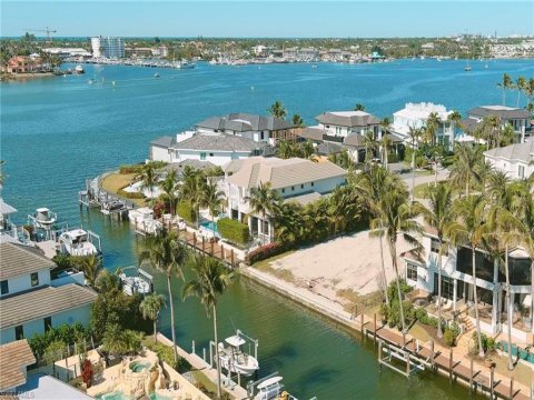 Royal Harbor Naples Florida Real Estate
