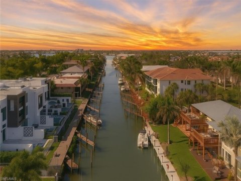 Royal Harbor Real Estate