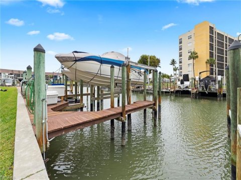 Royal Pelican Townhouse Fort Myers Beach Real Estate