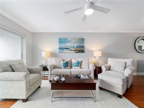 Royal Wood Naples Florida Condos for Sale