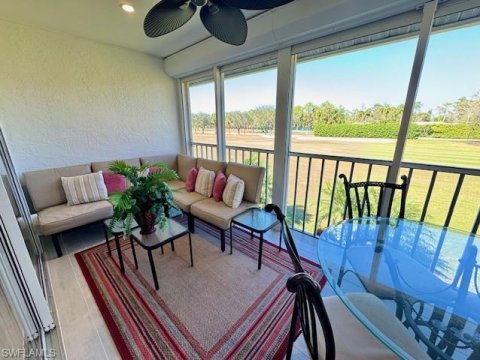 Royal Wood Naples Florida Condos for Sale