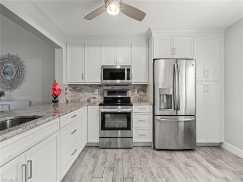 Royal Wood Naples Florida Condos for Sale