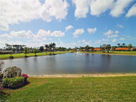Royal Wood Naples Florida Real Estate