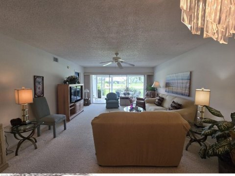 Royal Wood Naples Real Estate